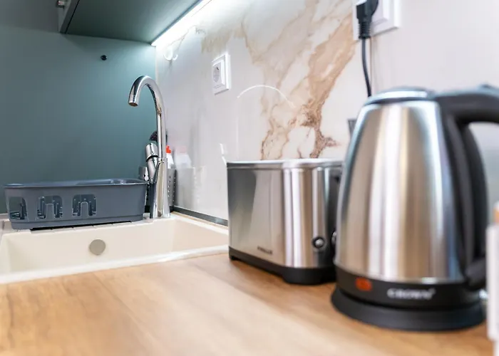 Modern & Elegant Center Lejlighed *