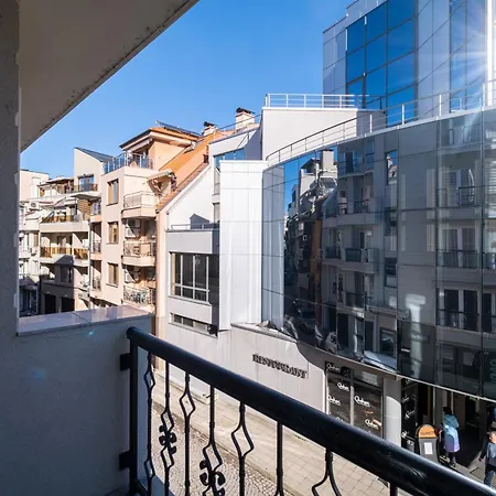 Apartment Modern & Elegant Center Plovdiv