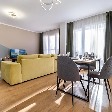 Modern & Elegant Center Apartament Płowdiw
