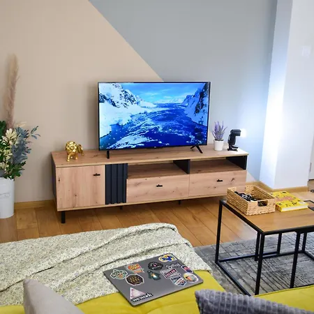 Modern & Elegant Center Apartamento