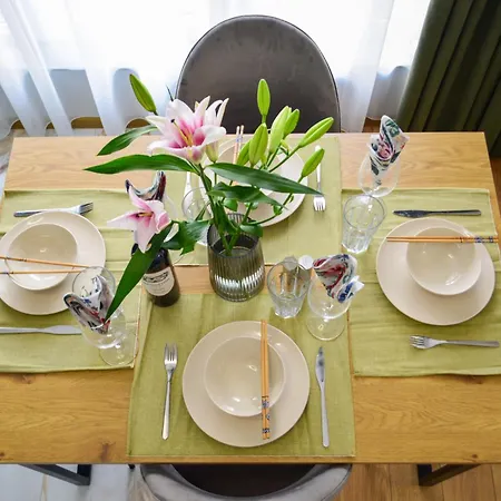 Apartamento Modern & Elegant Center