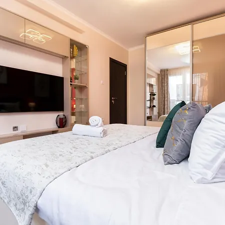 Modern & Elegant Center Apartamento
