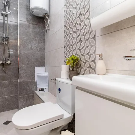 Modern & Elegant Center * بلوفديف