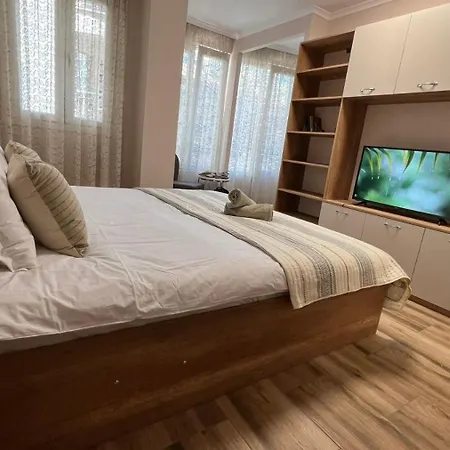 Apartment Modern & Elegant Center Plovdiv