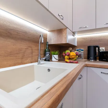 Modern & Elegant Center * بلوفديف