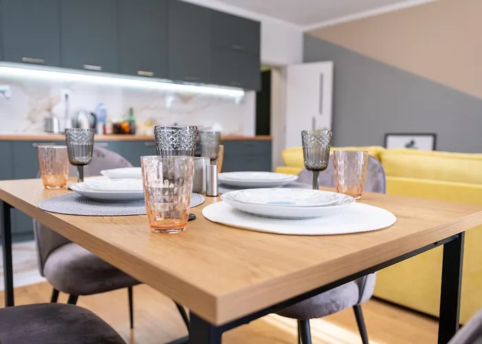 Modern & Elegant Center Φιλιππούπολη