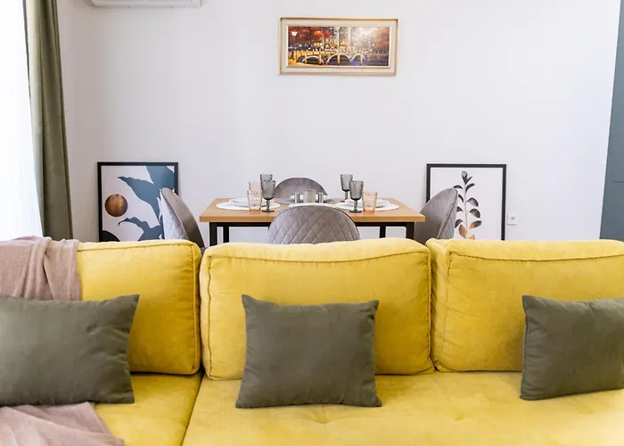 Modern & Elegant Center Διαμέρισμα