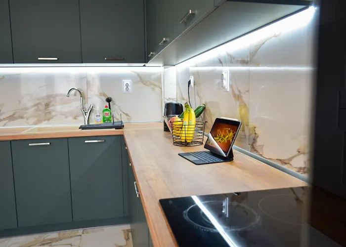 Modern & Elegant Center Φιλιππούπολη