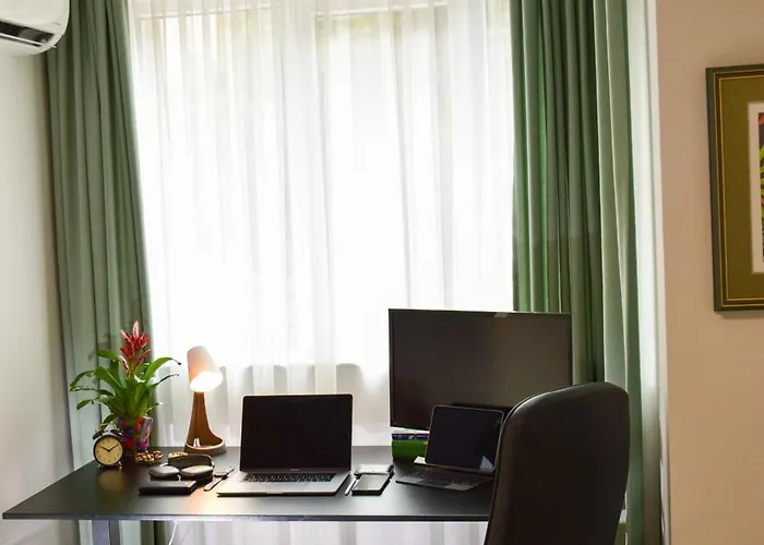 Modern & Elegant Center * Φιλιππούπολη