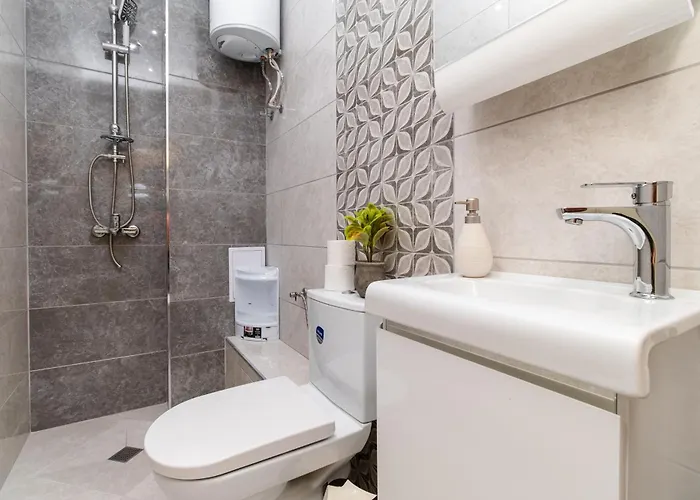 Modern & Elegant Center * Φιλιππούπολη